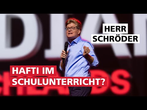 'Ne 1 in Gangsterrap - Herr Schröder | Die besten Comedians Deutschlands