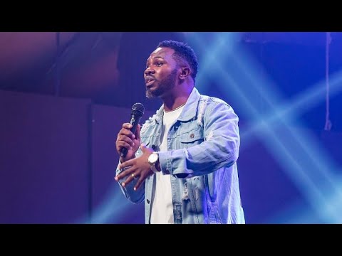 Comedian Mr. Paul tore the audience apart with his rubbish talks 🤣🤣🤣