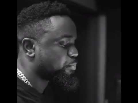 Sarkodie Previews New Song featuring La Meme Gang.