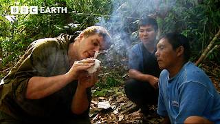 Ray Mears Teaches Bushcraft Techniques to Locals Living in Amazon | The Travel Edit
