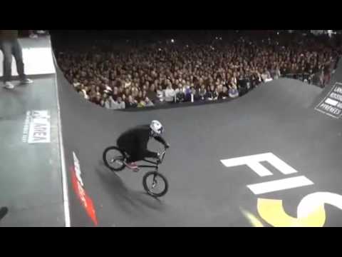 BMX - Kostya Andreev Best Trick Fise spine 2016