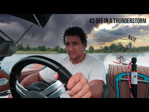 Unboxing Nautique Gear & Skiing with Nate / VLOG 6