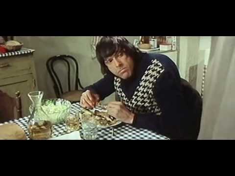 Maurizio Merli prescribes a drug