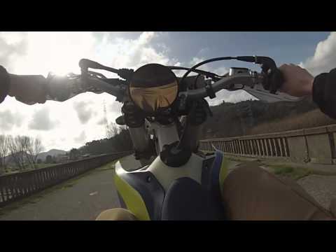 New bike New life-Husqvarna te 125 2016 Motard-(Wheelies and more) GOPRO FULL HD