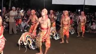 Download lagu JATHILAN TURONGGO MUDHO CINDELARAS BABAK 2 LIVE 22 DESEMBER 2011 mp3