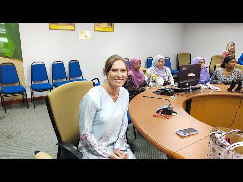 download lagu mp3 mp4 Teach English In Brunei, download lagu Teach English In Brunei gratis, unduh video klip Teach English In Brunei