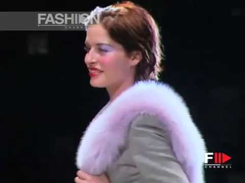 "Blumarine" Autumn Winter 1998 1999 Milan 3 of 6 pret a porter woman by FashionChannel