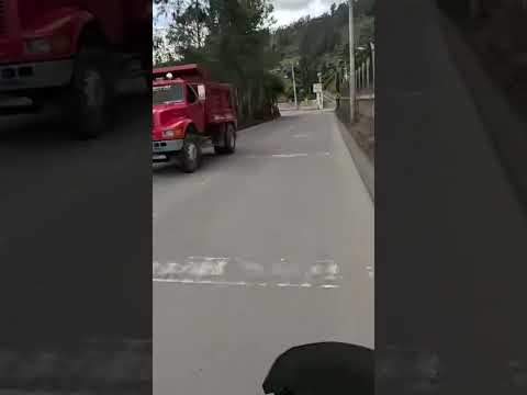 me dirijo hacia jenesano, un pueblo muy bacano... #viajes #turismo #motovelovidad #motociclistico