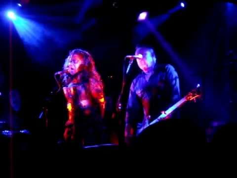 Peter Hook & The Light with Rowetta - Atmosphere