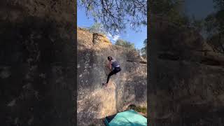 Video thumbnail of La escama, 6b. Alcañiz
