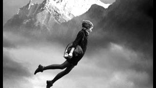 CAZADORES **LIGHT YEARS**