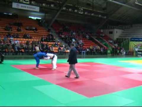 Laimonas Kivilius  (Šiaulių AP.PGV) - Yuri Contegreco  (Italija) svorio kategorija iki 66kg