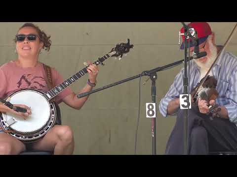 Marsha Todd & Richard Bowman - Black Mountain Rag (1st Place Bluegrass Fiddle/Banjo Duet)