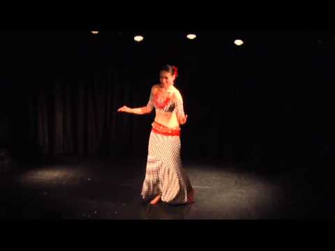 Irina Akulenko at Bellyqueen Holiday Hafla 2011