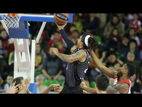 Highlights: Montepaschi Siena-FC Bayern Munich