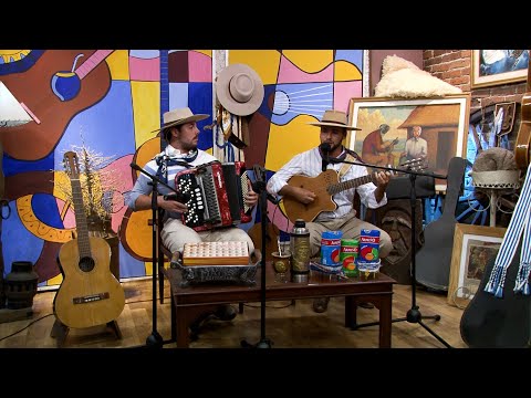 ENTRE MATES Y GUITARRAS PROGRAMA 498 - 31 DE DICIEMBRE DE 2022