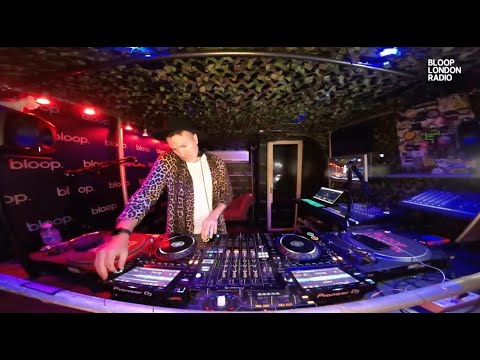 James Trystan, Interstellar Radio - Episode 9 (Melodic Techno, Progressive House DJ Mix)