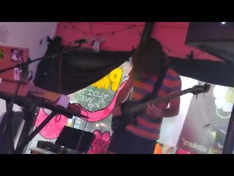 SH!TOMATO video