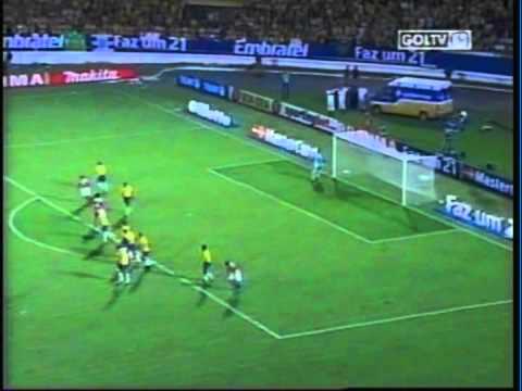 2009 (June 10) Brazil 2-Paraguay 1 (World Cup Qualifier).mpg