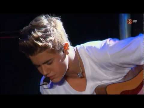 Justin Bieber NEVER LET YOU GO Acoustic 2012