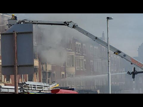 New Hacketts Hotel 4 Pumps Trying To Control The Blaze (Filmed Monday)