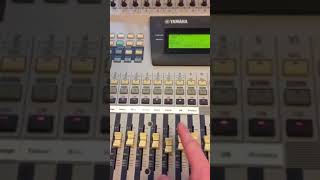 Video thumbnail for Yamaha 01v Mixer 101 by Stephen Lynn