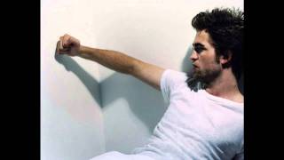 Robert Pattinson - Stray Dog
