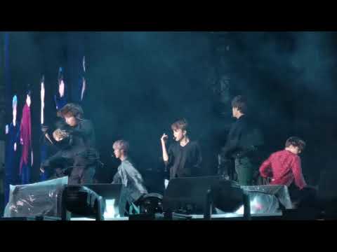 BTS in Paris 190607 FAKE LOVE 1080p fancam