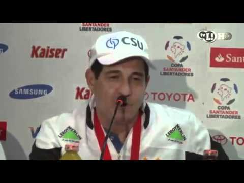 Neymar e Zé Love invadem coletiva do Muricy