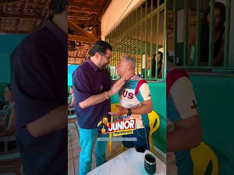 É ouvido que constrói o projeto.