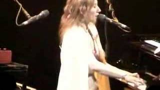 Tori Amos-Houston-04-27-03 =6= Sweet Sangria