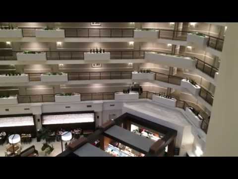 image-How close is Embassy Suites south to Disneyland?