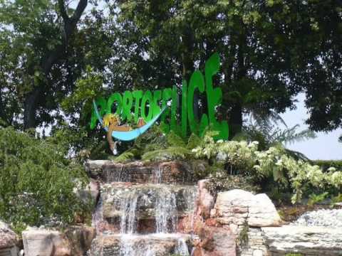 Portofelice 2005 - track 06 - La Banda del Diablo - Agadoo (with lyrics)