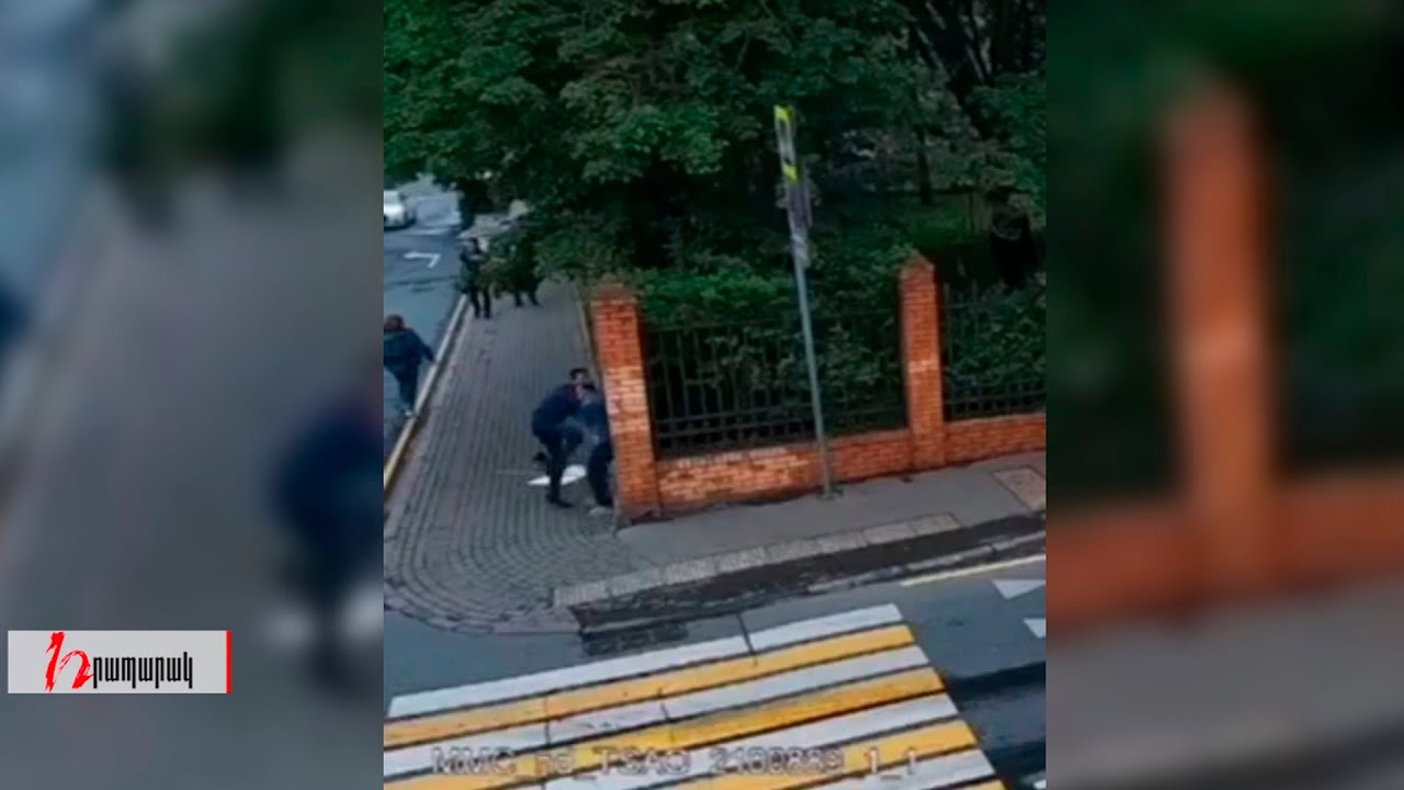 Մոսկվայում ադրբեջանցին ծեծել է գերիների ազատման համար ակցիա անող հային