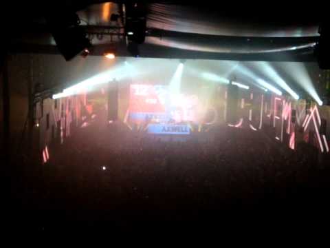 Simon Patterson vs. Armin Van Buuren feat. BT - These Silent Latika Hearts