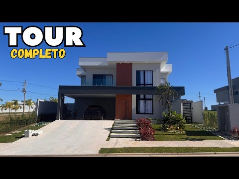 Obra Finalizada: Casa de Alto Padrão com 200Metros quadrados em Terreno Aclive em Alphaville .