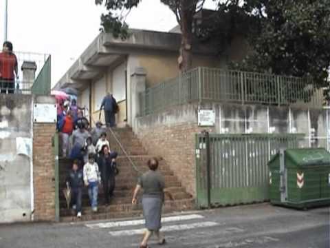 Girifalco26 Settembre 2011. - Esercitazione protezione civile-Simulazione terremoto.mpg