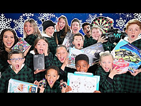 Christmas Treasure Hunt!