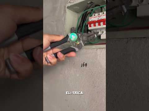 Alicate 8 em 1 com teste elétrico ⚡ Ferramenta completa pro eletricista moderno! #ferramentas