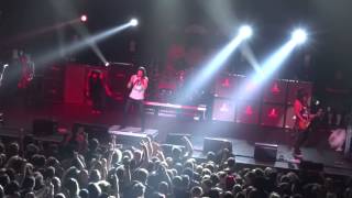 SLASH LIVE NYC 2015 BENEATH THE SAVAGE SUN