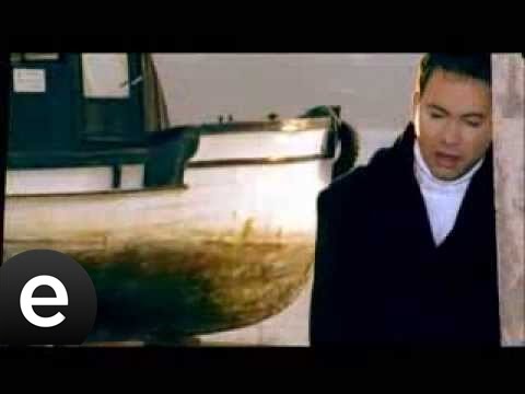 Yanmış Bir Yürek Var (Sinan Zorbey) Official Music Video #yanmışbiryürekvar #sinanzorbey