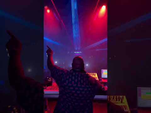 Carl Cox playing Vikthor - Redemption at  FABRIK