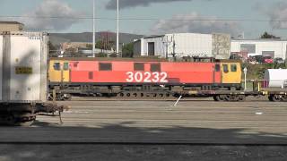 preview picture of video 'Palmerston North (Milson Depot) 2011-08-09'