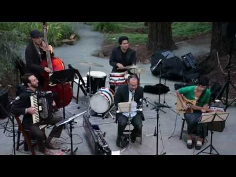 Rob Reich Quintet performs 