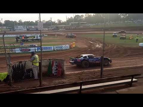 Brisbane International Archerfield Speedway RSA Oulaw/Limited Sedans heat 1 6.2.2021