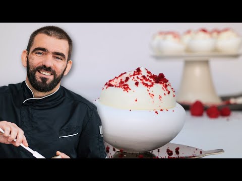 Raspberry mini Pavlova