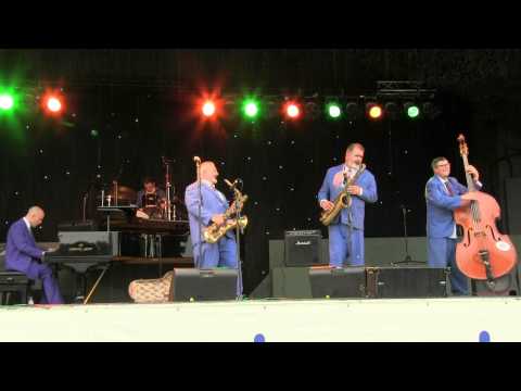 King Pleasure and the Biscuit Boys@Twinwood 2014