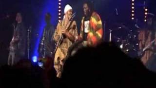 Video thumbnail of "Plus rien ne m'etonne : Tiken Jah Fakoly"