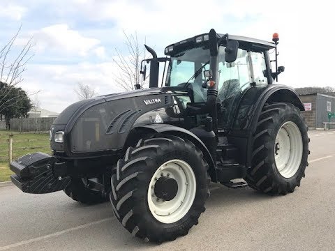 Valtra T202 Tractor