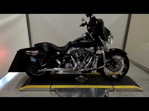 2009 Harley-Davidson Street Glide Grand American Touring FLHX